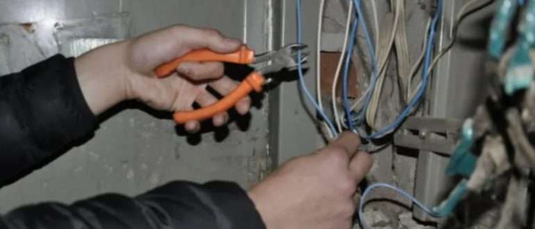 Чем опасна халатность электриков при ремонте в подъезде