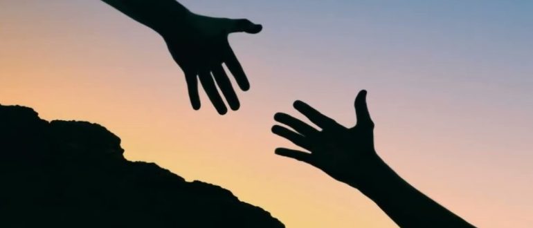 Благотворительный фонд помощи ДНР и ЛНР: какие программы поддержки семей и детей существуют