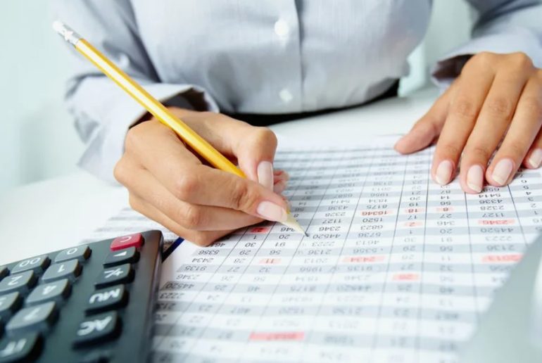 Скрытая экономия при аутсорсинге бухгалтерских услуг: что реально меняется в расходах компании